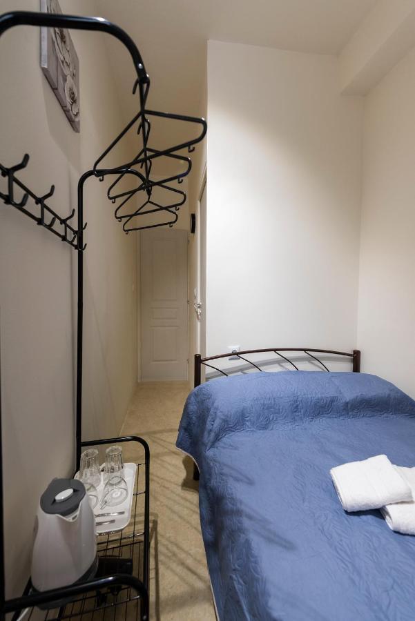 Pure Urban Bedboxes Acropolis Metro Petralona Apartment เอเธนส์ ภายนอก รูปภาพ