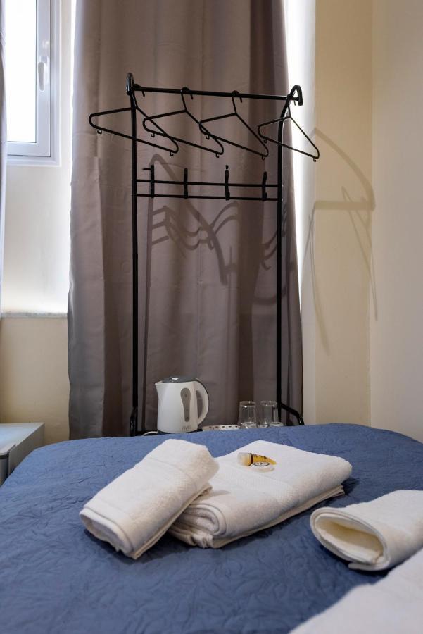 Pure Urban Bedboxes Acropolis Metro Petralona Apartment เอเธนส์ ภายนอก รูปภาพ
