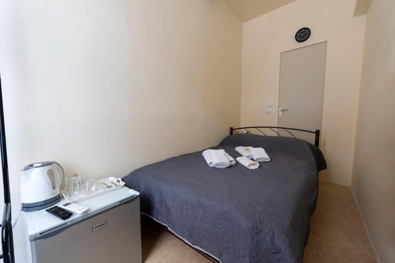 Pure Urban Bedboxes Acropolis Metro Petralona Apartment เอเธนส์ ภายนอก รูปภาพ