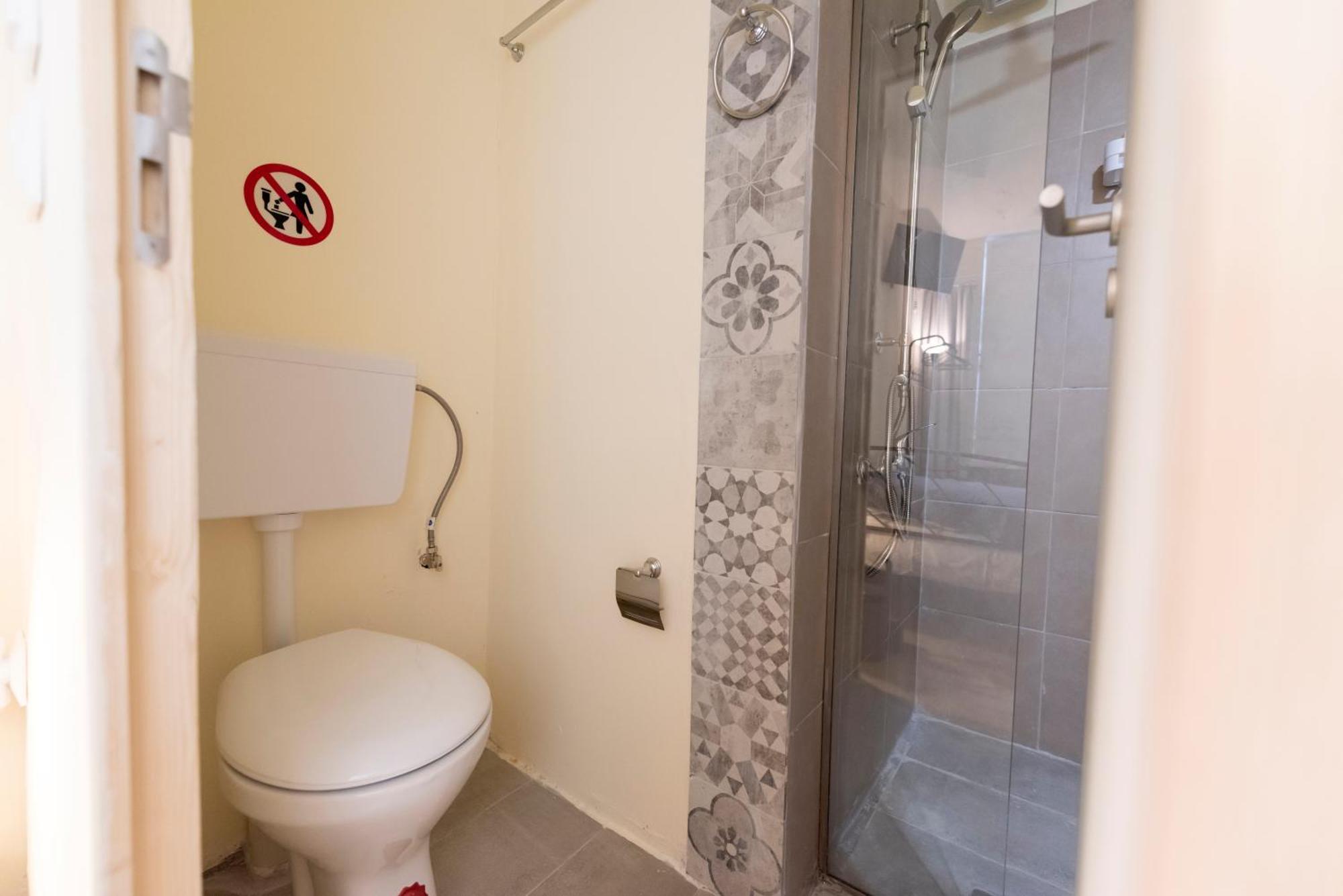 Pure Urban Bedboxes Acropolis Metro Petralona Apartment เอเธนส์ ภายนอก รูปภาพ